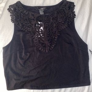 Forever 21 - decorated crop top